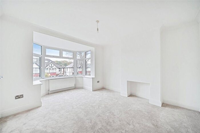 3 Bedroom Semi Detached House For Sale In Oak Tree Gardens, Bromley, BR1