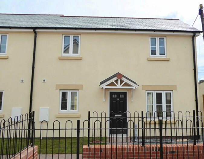 2 Bedroom Semi-Detached House To Rent In Chapel Street, Holsworthy, EX22