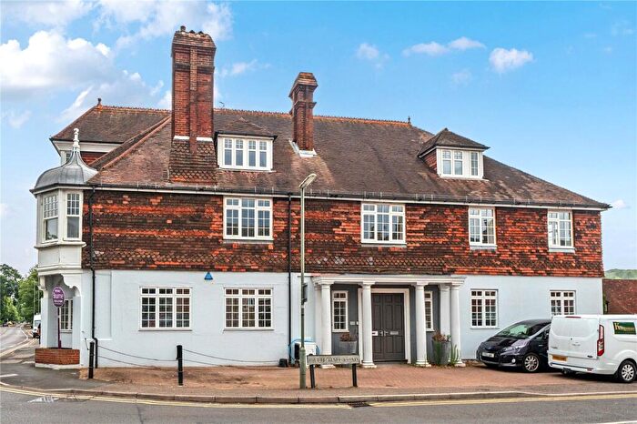 2 Bedroom Apartment For Sale In Catteshall Road, Godalming, Surrey, GU7
