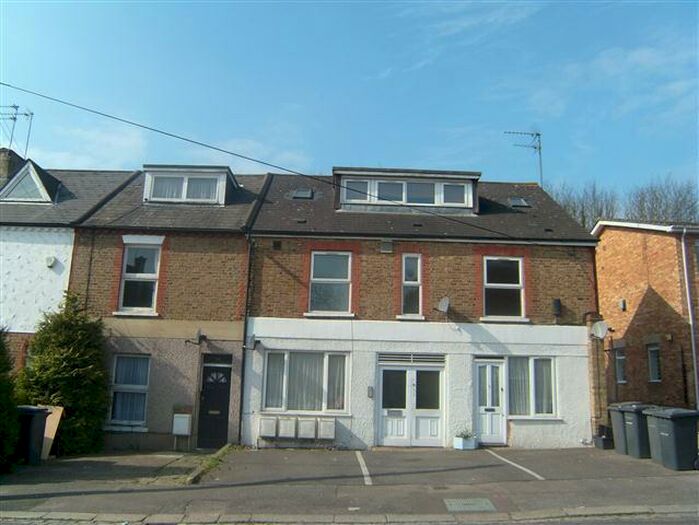1 Bedroom Flat To Rent In Lancaster Road, Barnet, EN4