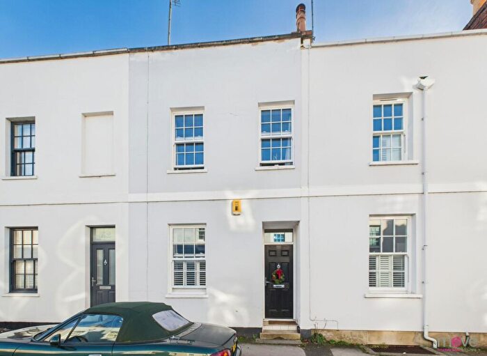 2 Bedroom Terraced House For Sale In Keynsham Street, Cheltenham, GL52
