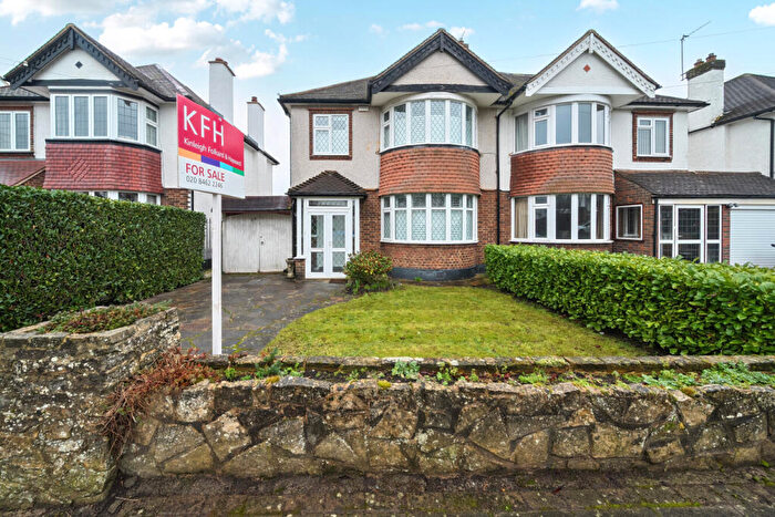 3 Bedroom Semi Detached House For Sale In Courtlands Avenue, Hayes, Bromley, BR2