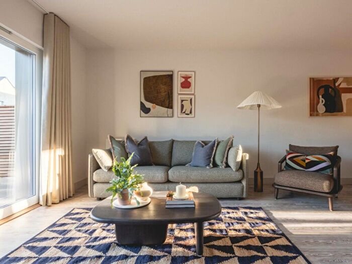 3 Bedroom Terraced House To Rent In Milne Avenue, Cambridge, Cambridgeshire, CB3