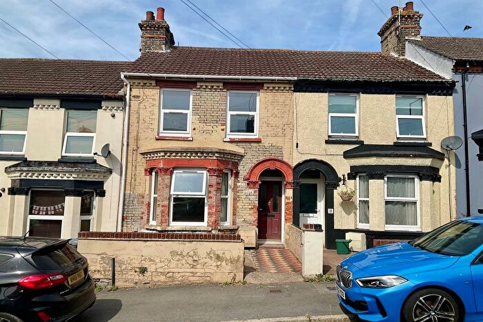 2 Bedroom Terraced House To Rent In Eaton Road, Dover, CT17