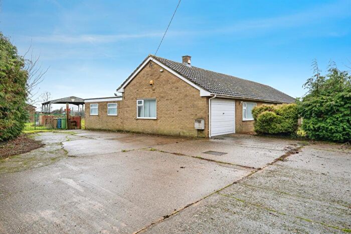 3 Bedroom Detached Bungalow For Sale In Eastwood End, Wimblington, March, PE15