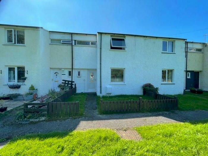 3 Bedroom Terraced House For Sale In Maes Cynbryd, Llanddulas, LL22