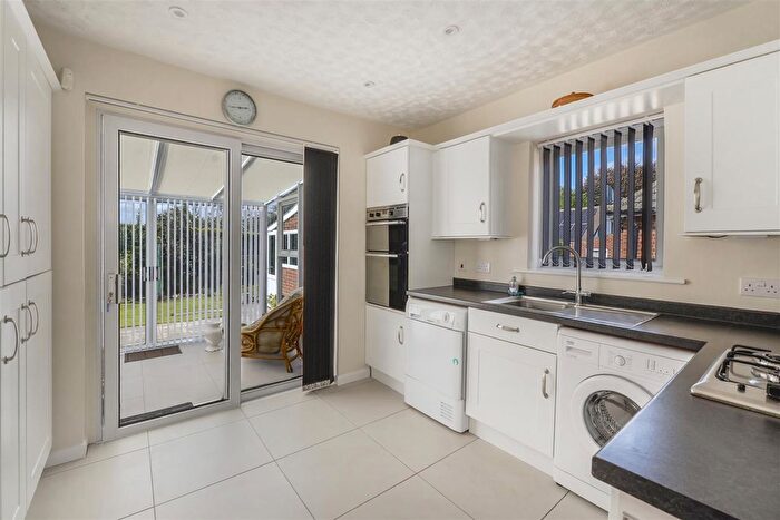 2 Bedroom Bungalow For Sale In Howard Drive, Maidstone, ME16