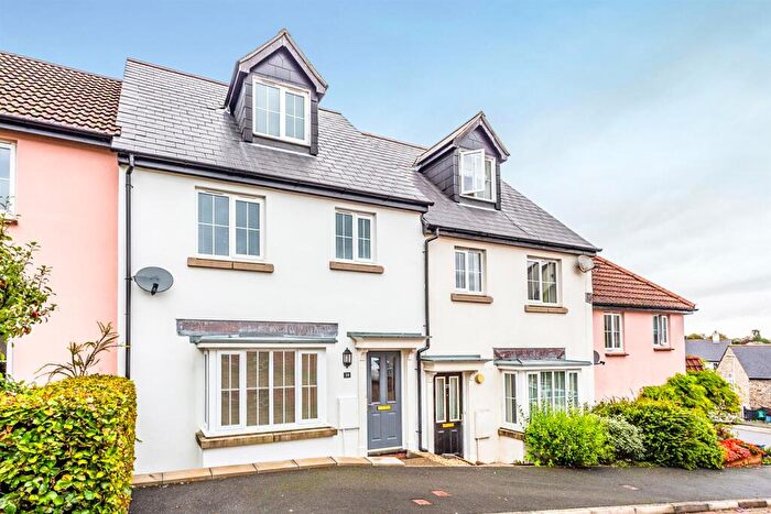 3 Bedroom Town House To Rent In Flax Meadow Lane, Axminster, EX13