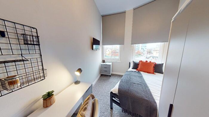 6 Bedroom Flat To Rent In Broad Street, City Centre, Nottingham, NG1