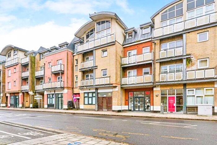 Studio To Rent In London Road, Kingston Upon Thames, KT2