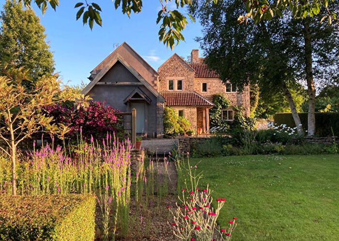 5 Bedroom Detached House For Sale In Old Hundred Lane, Tormarton, GL9