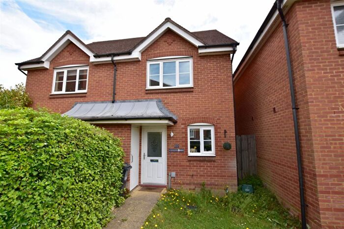 2 Bedroom Semi-Detached House To Rent In Rydons Way, Redhill, RH1