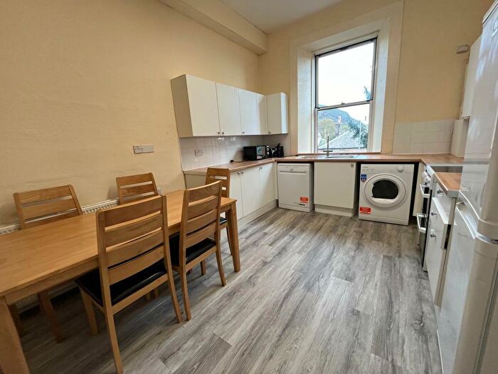 5 Bedroom Flat To Rent In Dalkeith Road, Newington, Edinburgh, EH16