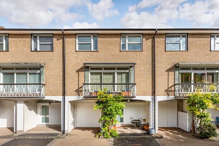 3 Bedroom House To Rent In Chester Close North, Camden, London, , United Kingdom, NW1