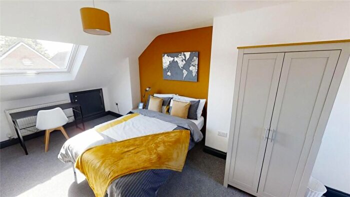 6 Bedroom Semi-Detached House To Rent In Maxse Road, Bristol, BS4