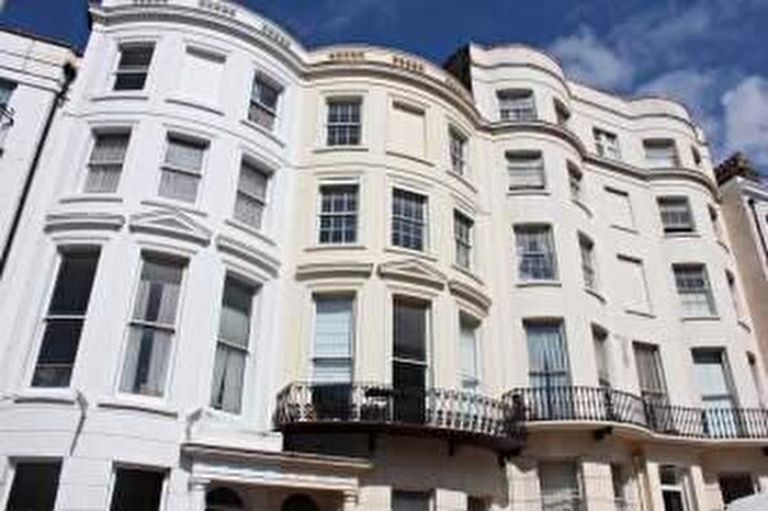 2 Bedroom Flat To Rent In Montpelier Road, Brighton, East Sussex, BN1