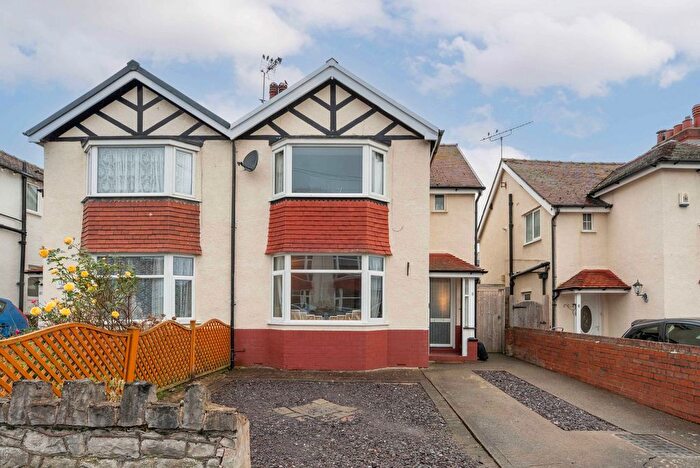 3 Bedroom Semi-detached House For Sale In St. Catherines Drive, Old Colwyn, LL29