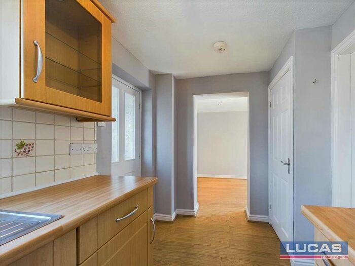 3 Bedroom SemiDetached House To Rent In Stad Ty Croes