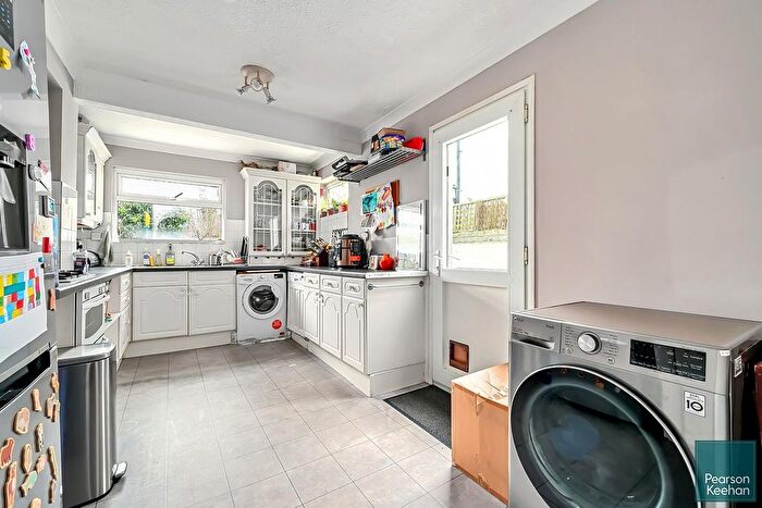 3 Bedroom Terraced House For Sale In Payne Avenue, Hove, BN3