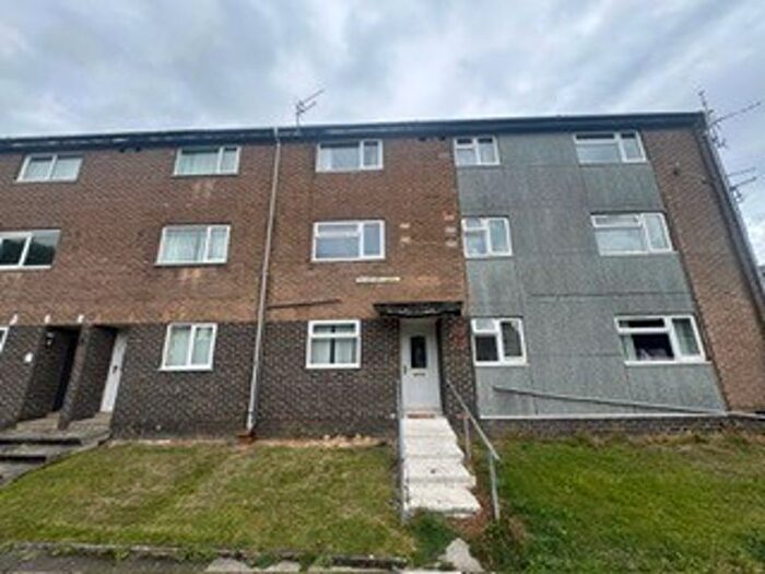 3 Bedroom Terraced House For Sale In Beaufort Gardens, Wallsend, NE28