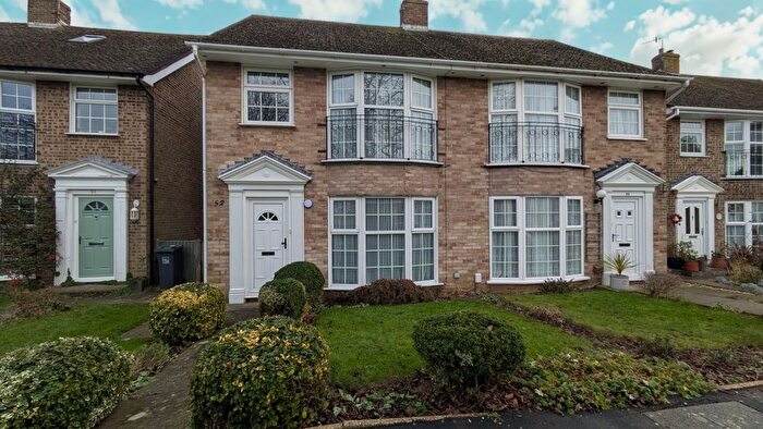 3 Bedroom Property To Rent In Greenacres, Shoreham By Sea, BN43