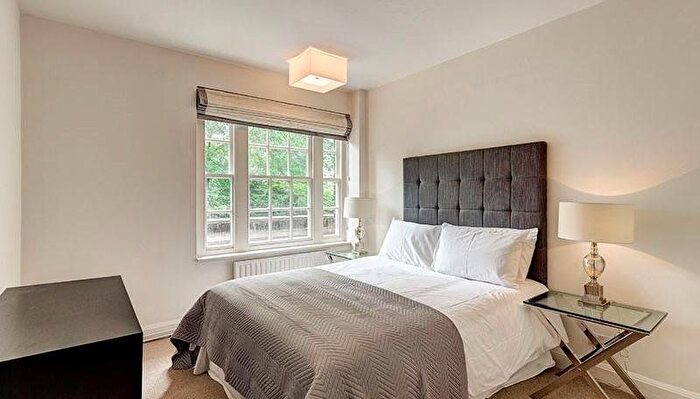 2 Bedroom Flat To Rent In Pelham Court, Fulham Road, South Kensington, London, SW3