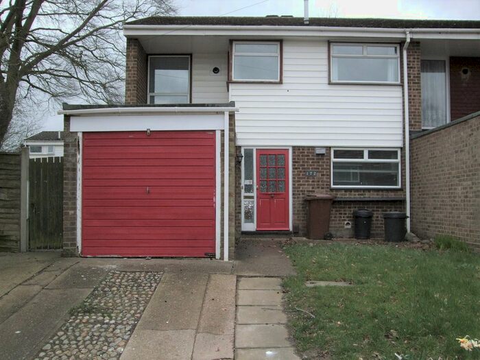 3 Bedroom Semi-Detached House To Rent In Long Catlis Road, Parkwood, ME8