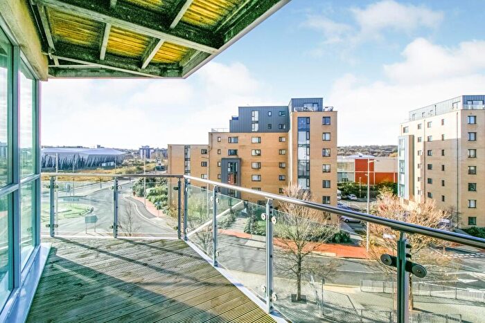 2 Bedroom Apartment To Rent In Watermark, Ferry Road, CF11