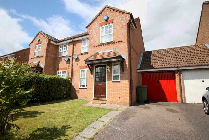3 Bedroom Semi-Detached House To Rent In Douglas Place, Oldbrook, Milton Keynes, MK6