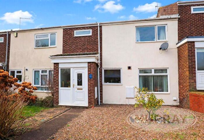 3 Bedroom Terraced House For Sale In Grampian Way, Oakham, Rutland, LE15