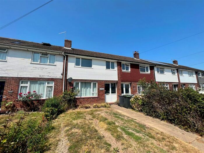 3 Bedroom Terraced House To Rent In Brockhampton Road, Havant, PO9