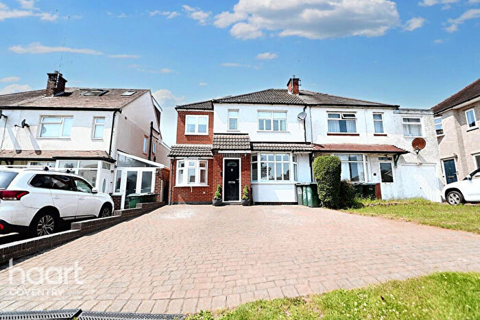 4 Bedroom Semi-Detached House For Sale In Canley Road, Coventry, CV5
