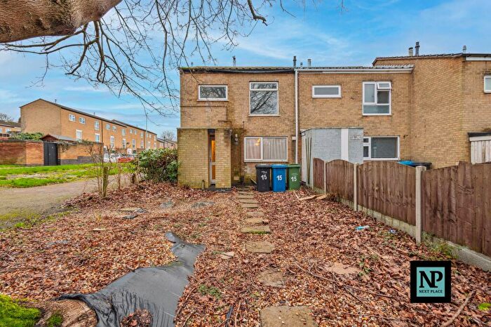 3 Bedroom End Of Terrace House For Sale In Gresley, Tamworth, B77