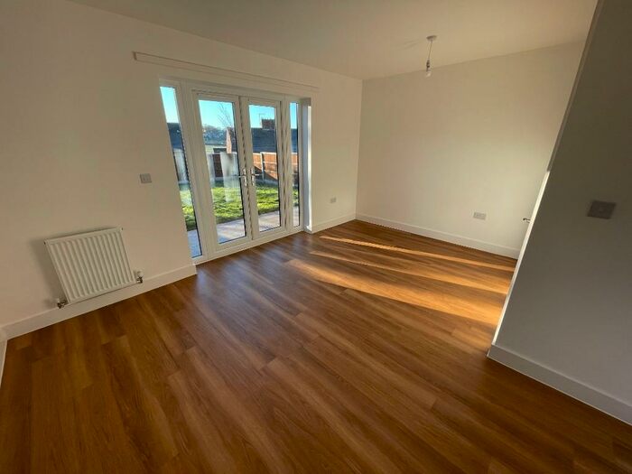 3 Bedroom Semi-Detached House To Rent In Brookhill Way, Hillside, Rotherham, South Yorkshire, S65