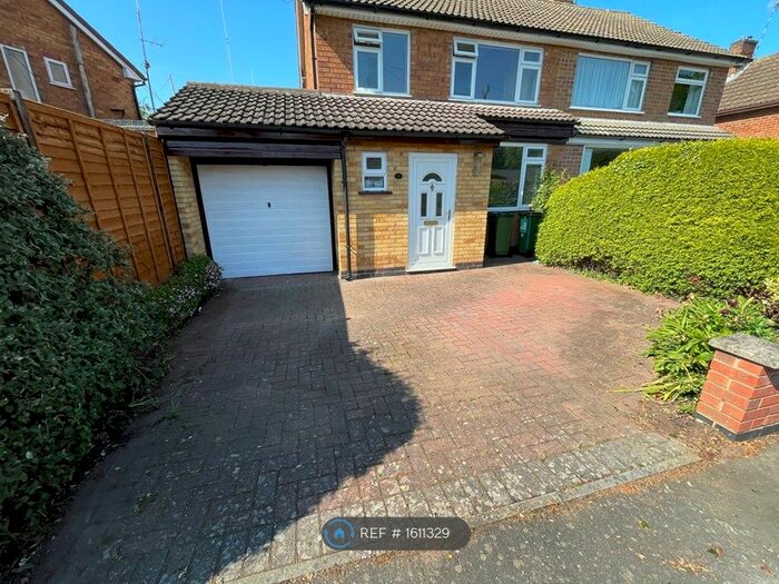 3 Bedroom Semi-Detached House To Rent In Court Close, Leicester, LE9