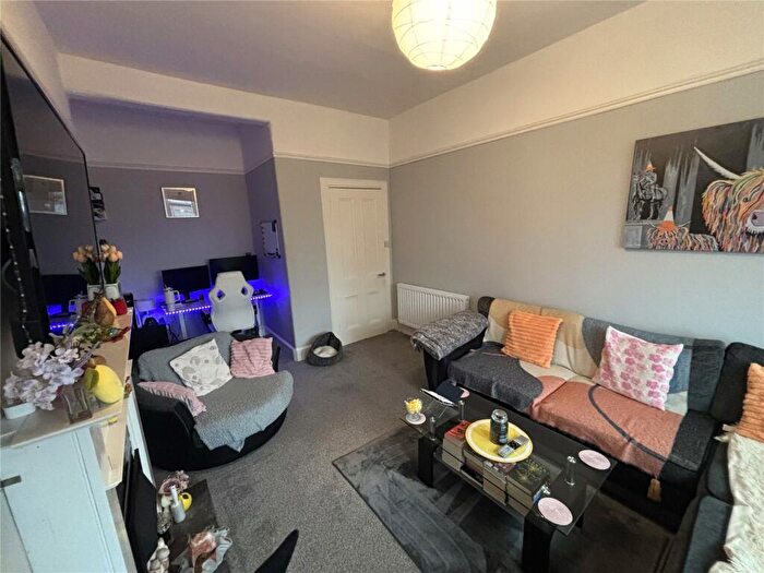 1 Bedroom Flat For Sale In Manse Street, Renfrew, Renfrewshire, PA4