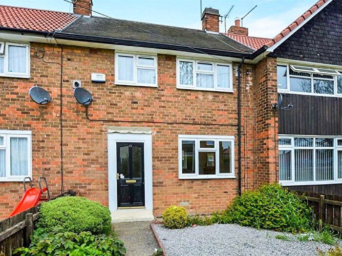 2 Bedroom Terraced House For Sale In Corbridge Close, Hull, HU9