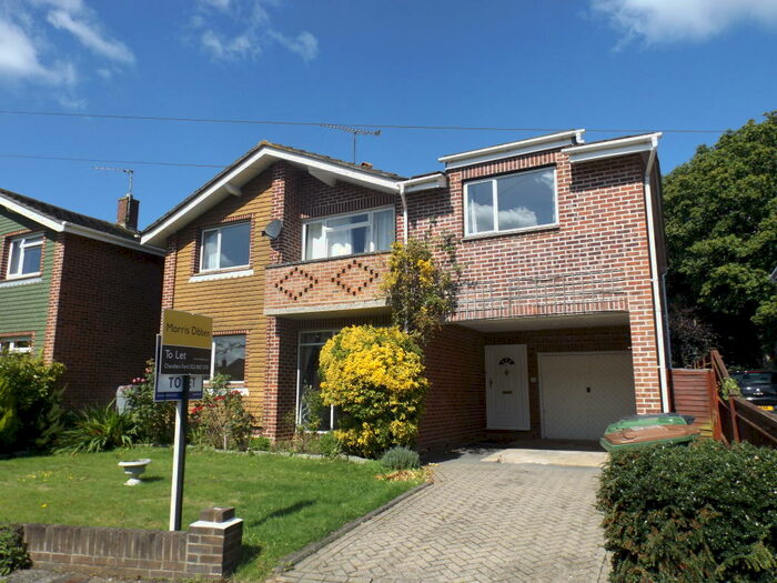 4 Bedroom Detached House To Rent In Kingsway Gardens, Hiltingbury, SO53