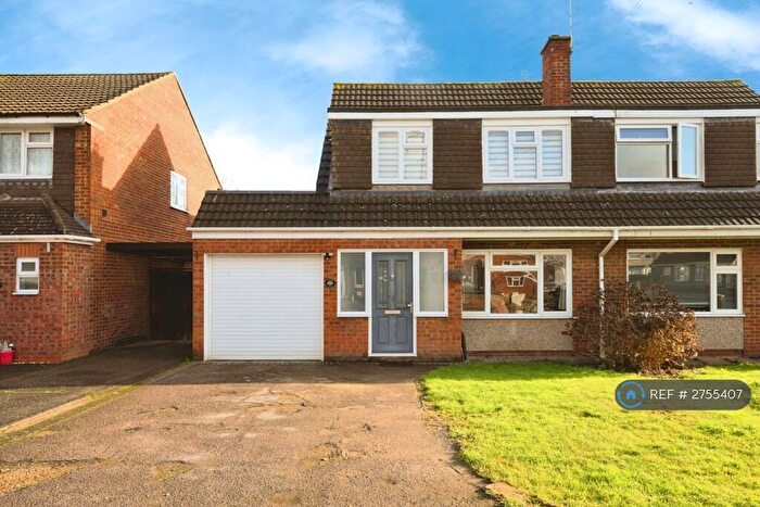 3 Bedroom Semi Detached House To Rent In Perrysfield Road, Cheshunt, Waltham Cross, EN8