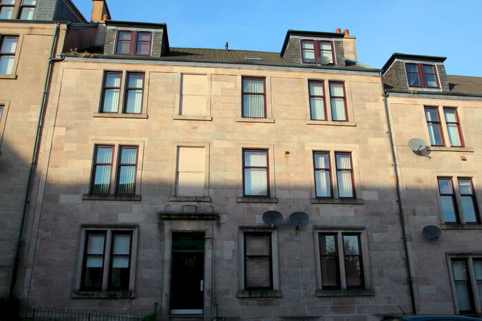 1 Bedroom Flat To Rent In Kelly Street, Greenock, PA16