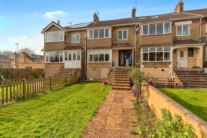 3 Bedroom House To Rent In Westfield Park, Bath, BA1