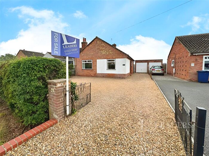 2 Bedroom Bungalow For Sale In Hemingford Road, St. Ives, Cambridgeshire, PE27