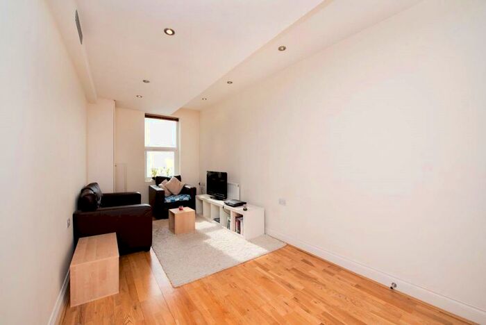 1 Bedroom Apartment To Rent In Maybury Gardens, Willesden Green, London, NW10
