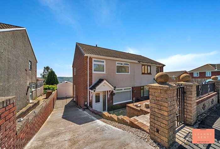 3 Bedroom Semi-Detached House For Sale In Pen-Y-Dre, Caerphilly, CF83