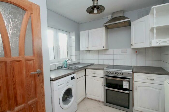 2 Bedroom Flat To Rent In Sydenham Road, Sydenham, SE26