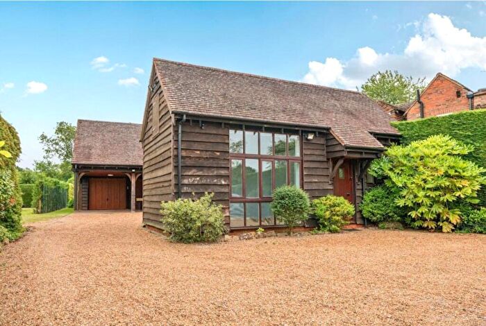 3 Bedroom Detached House For Sale In The Street, West Horsley, Surrey, KT24