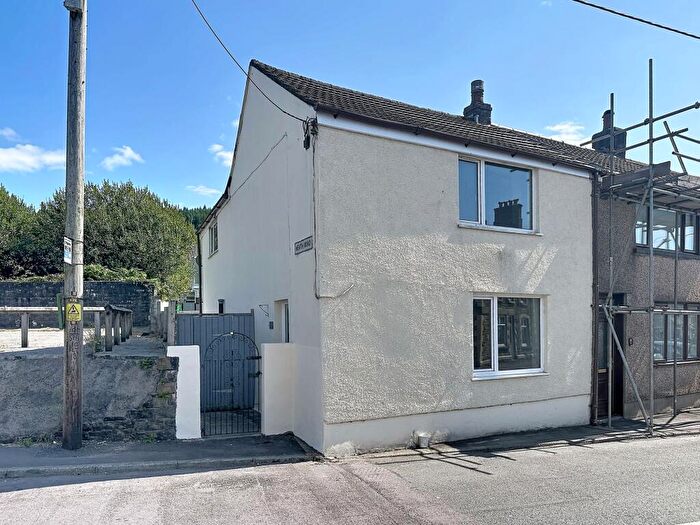 3 Bedroom Terraced House For Sale In Neath Road, Resolven, SA11