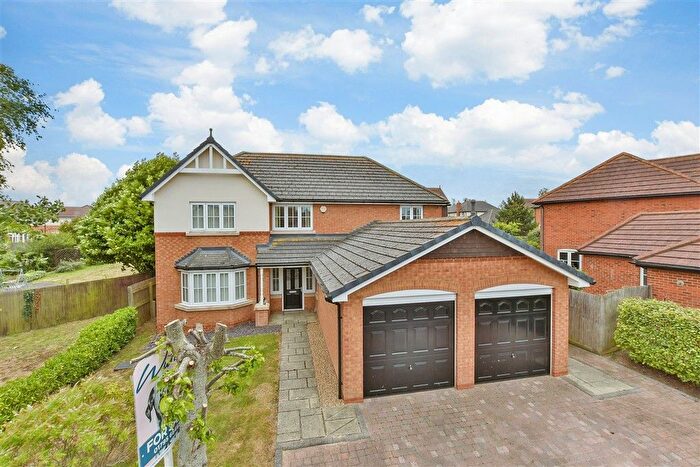 4 Bedroom Detached House For Sale In Hustlings Drive, Eastchurch, Sheerness, Kent, ME12