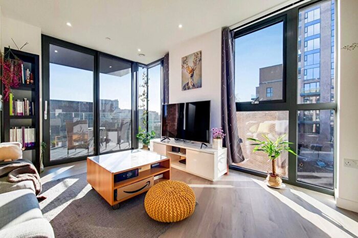 1 Bedroom Apartment For Sale In Coster Avenue, Willowbrook House Coster Avenue, N4