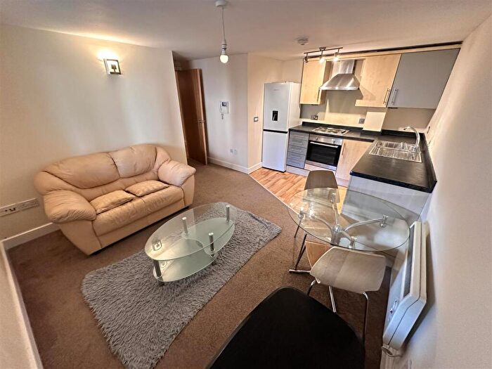 2 Bedroom Apartment To Rent In Collier Street, Manchester, M3